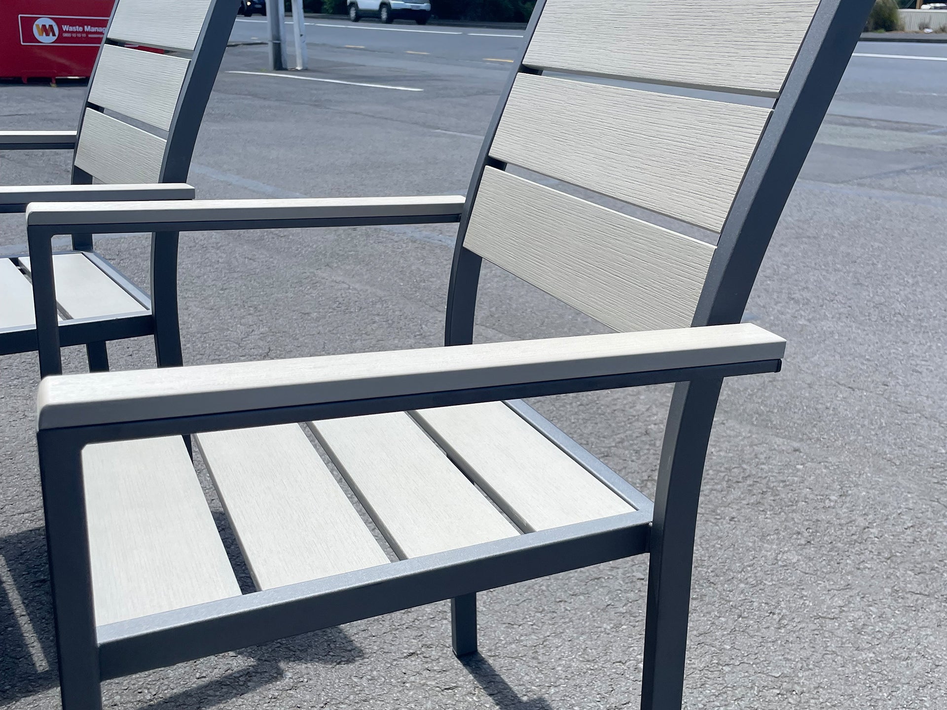 Malakula 5 Piece Outdoor Dining Set - Grey
